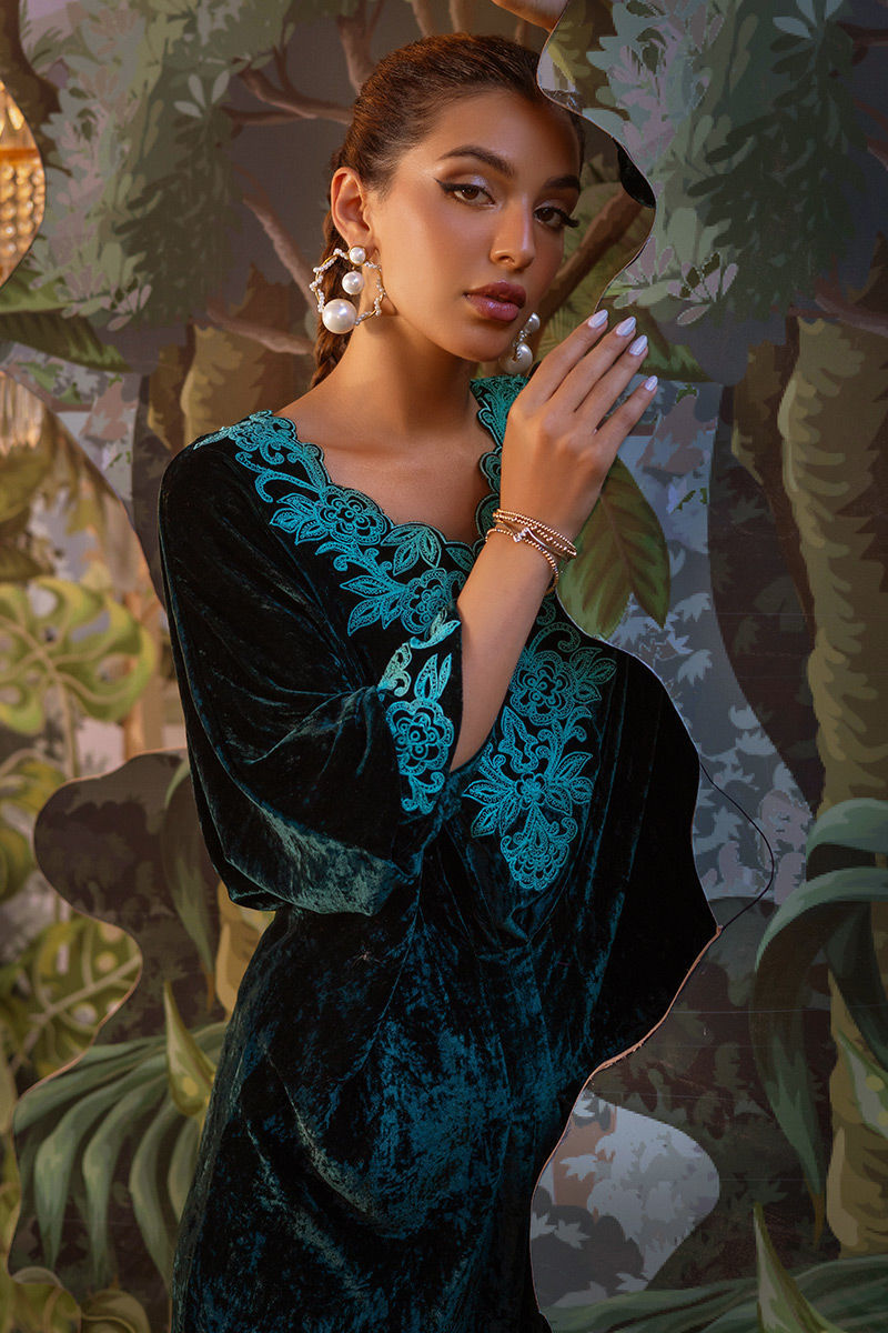 Ansab Jahangir | Bow Velvet Edit | EVERLEIGH - Official Ansab Jahangir - Agha Fabrics UK