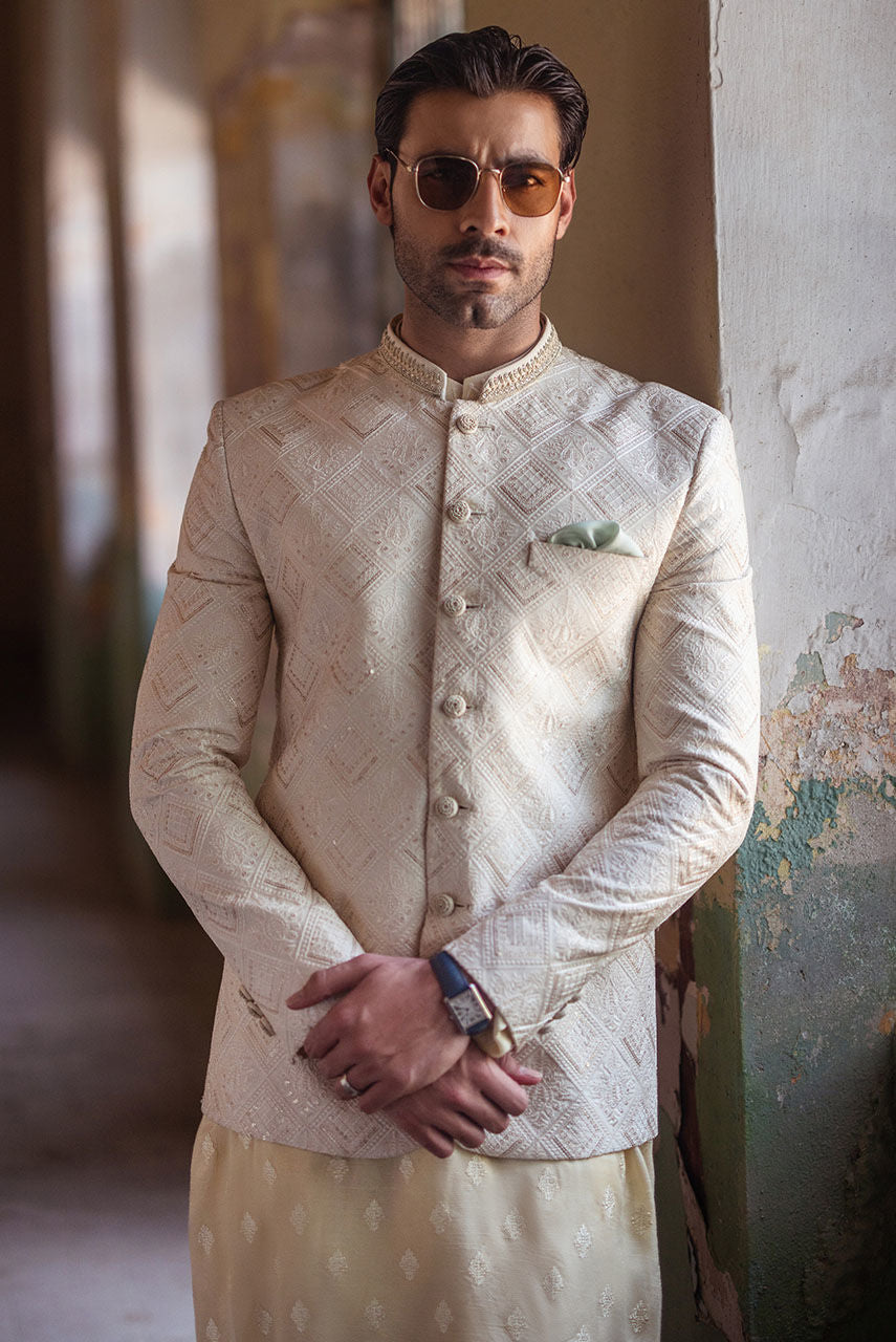 Pakistani Menswear | Deepak Perwani | Mst714