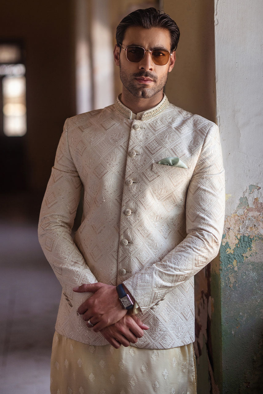 Pakistani Menswear | Deepak Perwani | Mst714