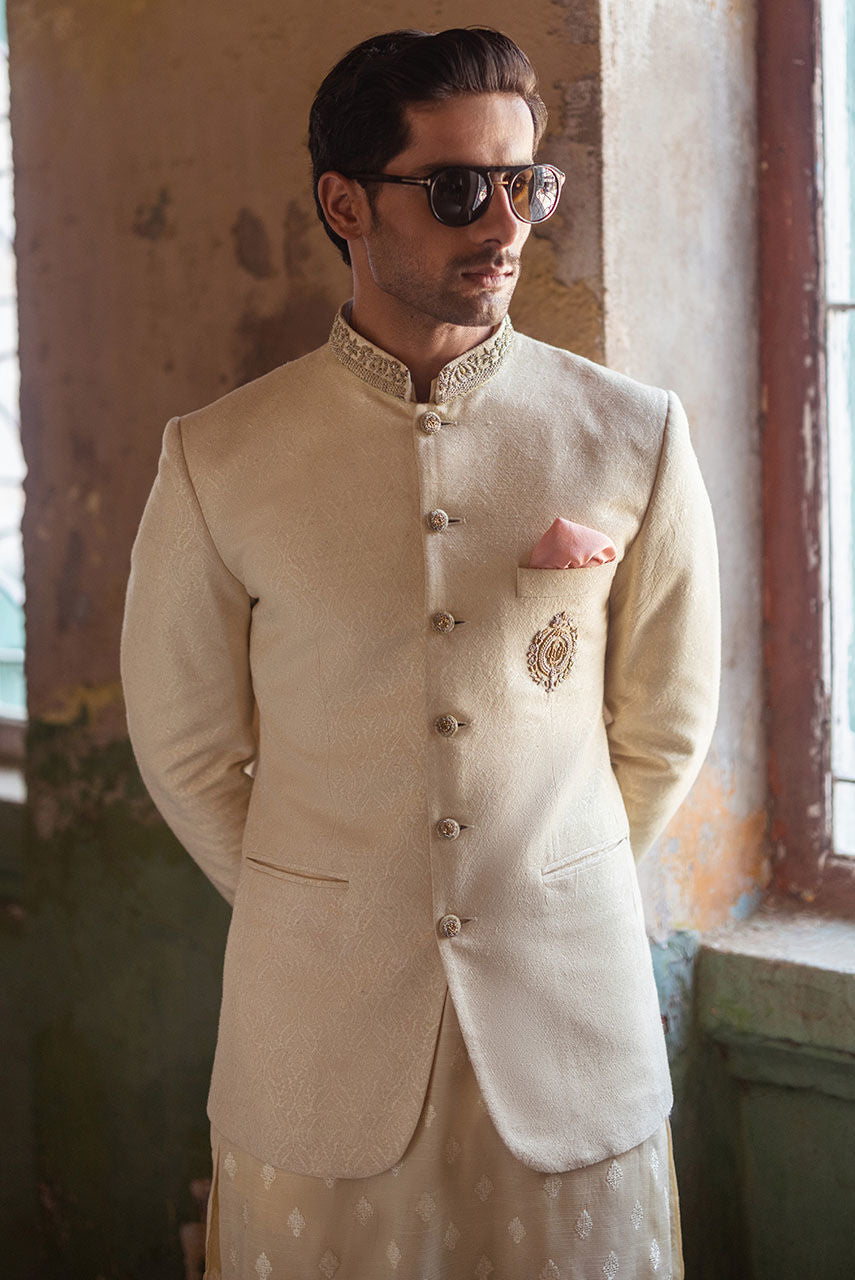 Pakistani Menswear | Deepak Perwani | Mst586