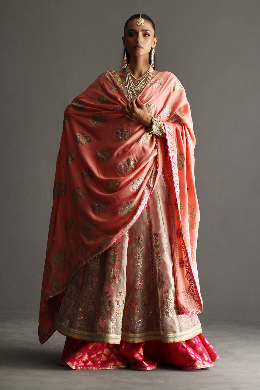 Deepak Perwani | Aila Festive 2024 | Ktd4083 - Official Deepak Perwani - Agha Fabrics UK