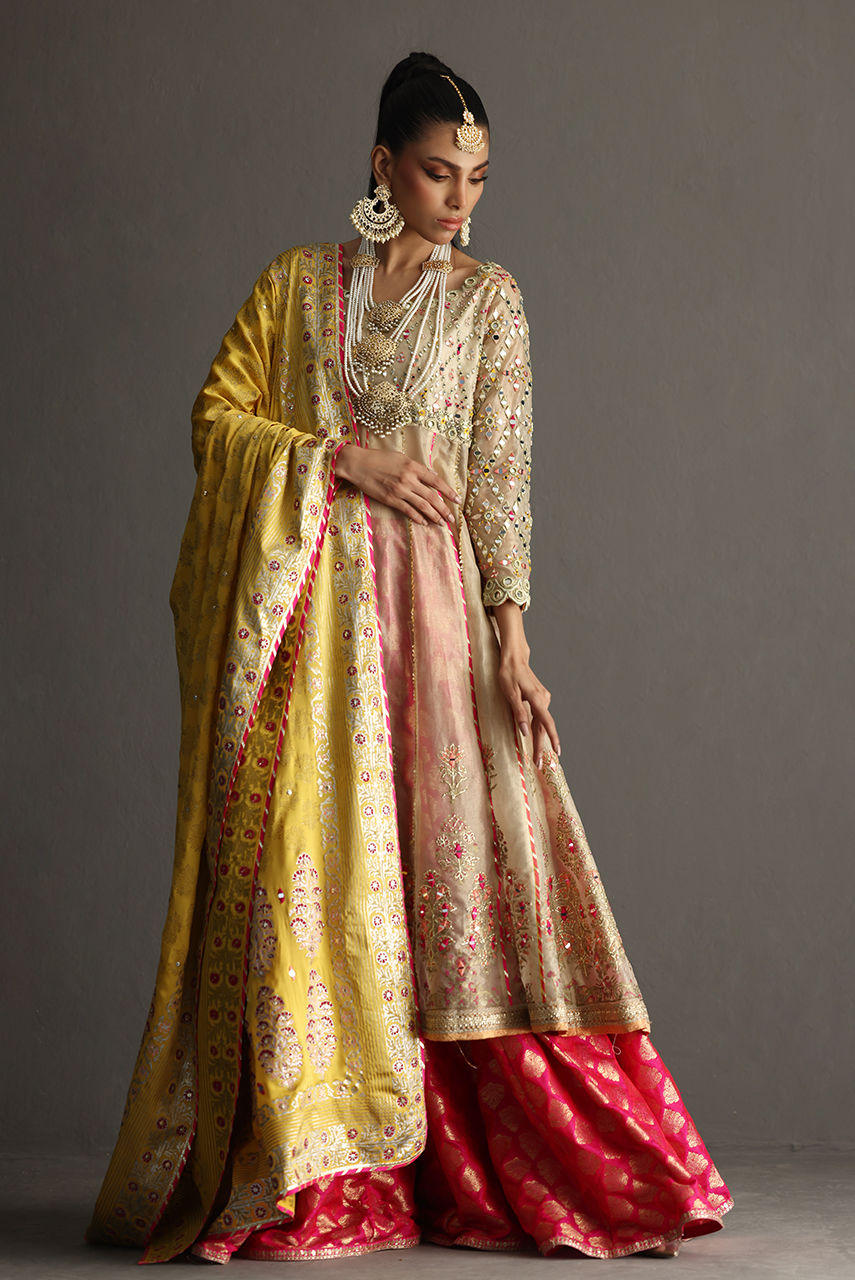 Deepak Perwani | Aila Festive 2024 | Ktd4084 - Official Deepak Perwani - Agha Fabrics UK