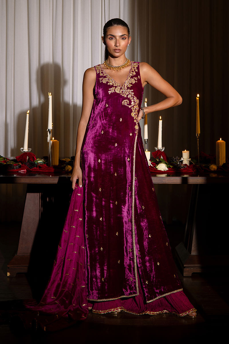 Ansab Jahangir | Bow Velvet Edit | ALANA - Official Ansab Jahangir - Agha Fabrics UK