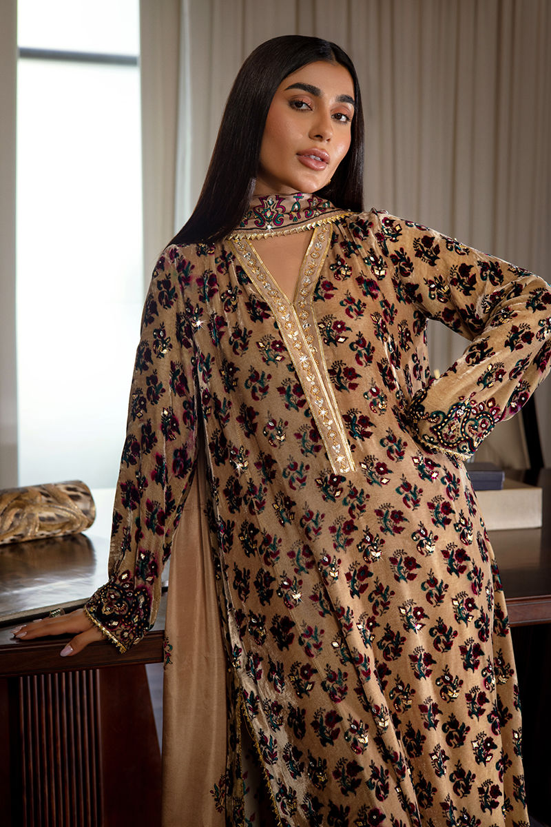 Ansab Jahangir | Bow Velvet Edit | LAUREN