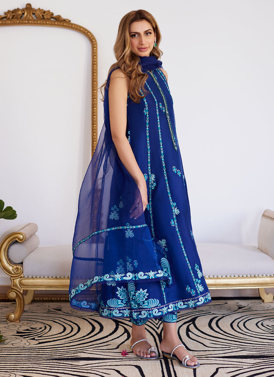 Farah Talib Aziz | Luna Eid Collection 24 | ELSYEE ROYAL BLUE