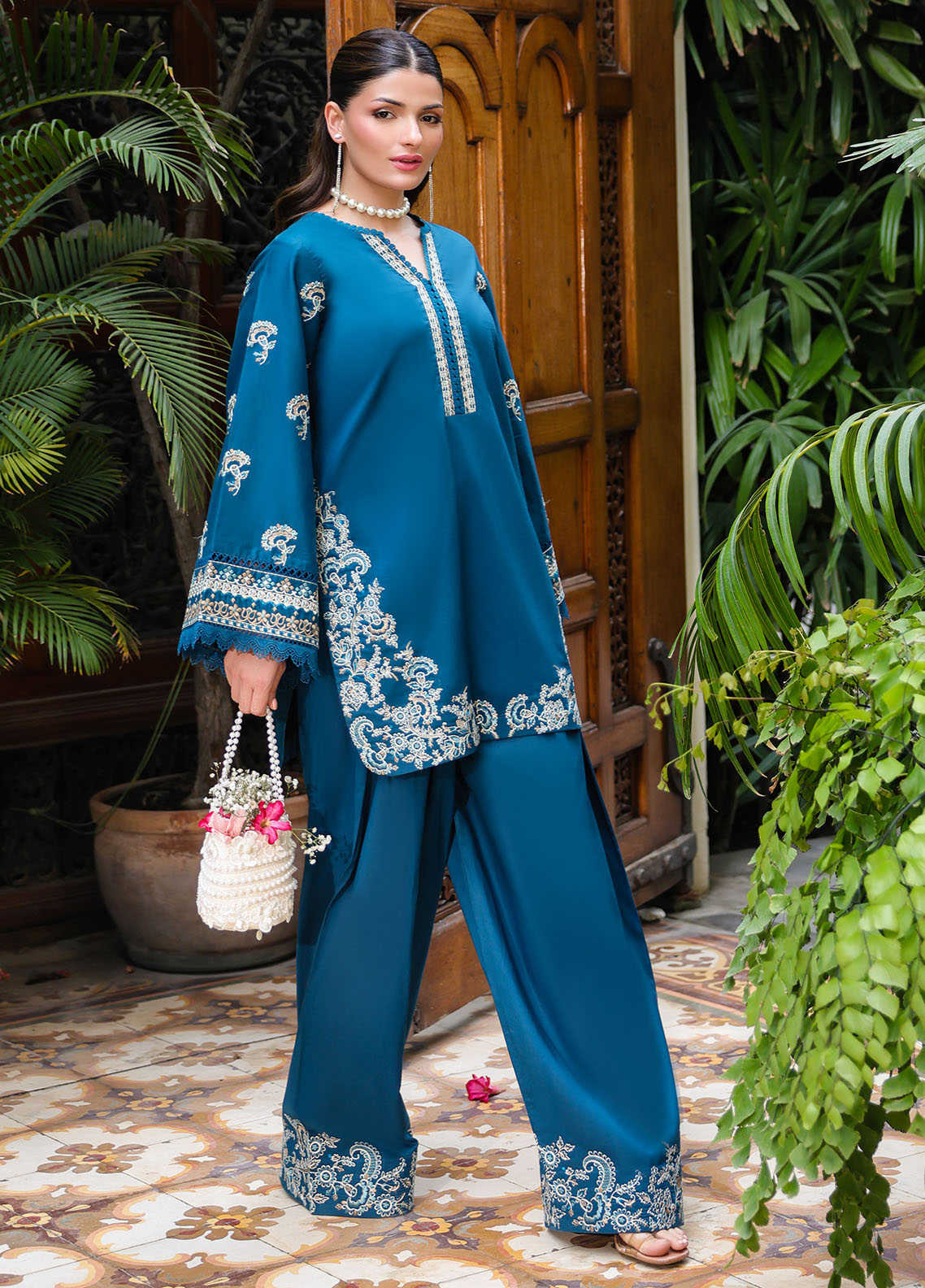 Sahane | Lovent Embroidered Pret 25 | ME23001 Euphoria