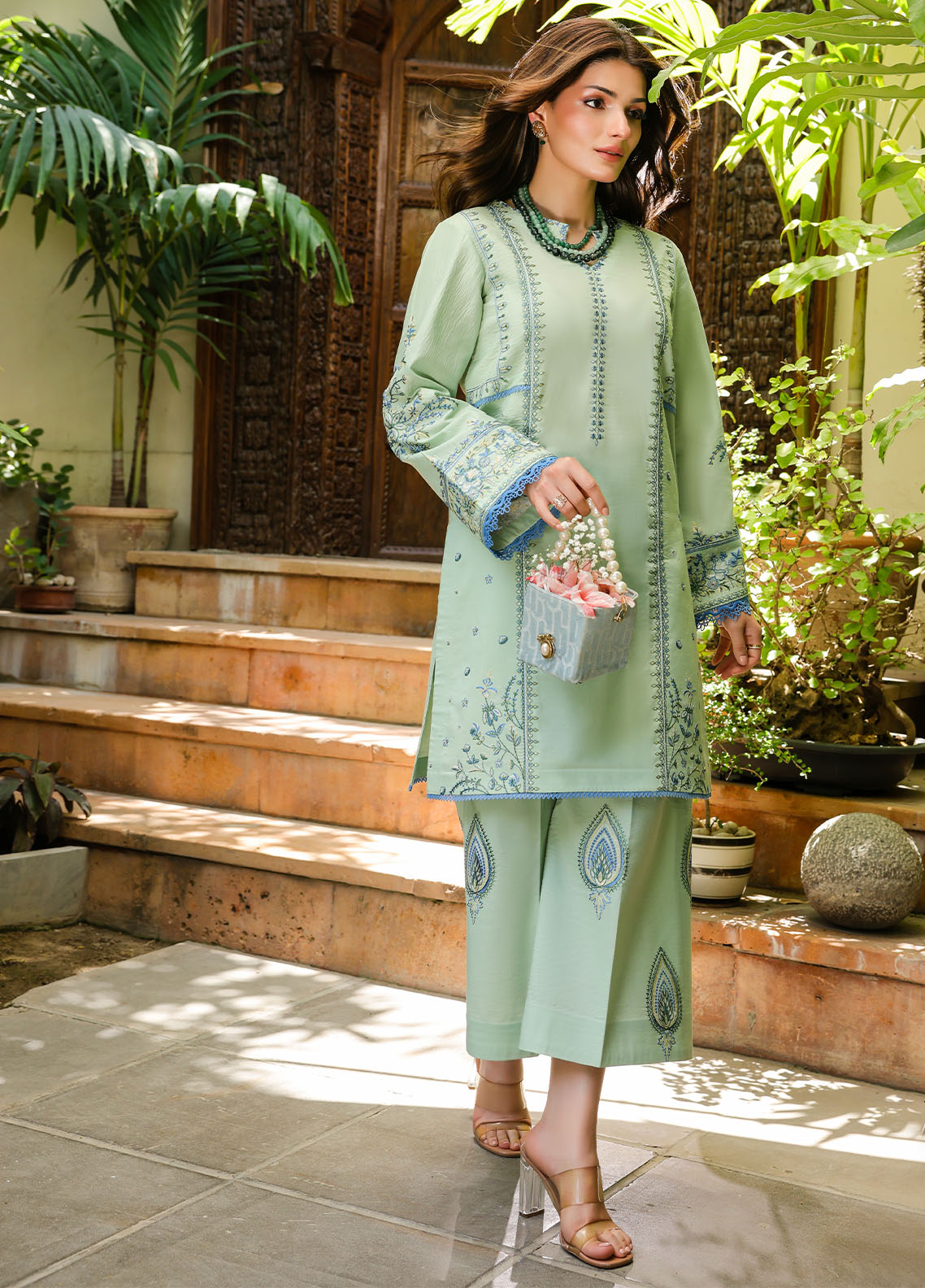 Sahane | Lovent Embroidered Pret 25 | ME23003 Zoe