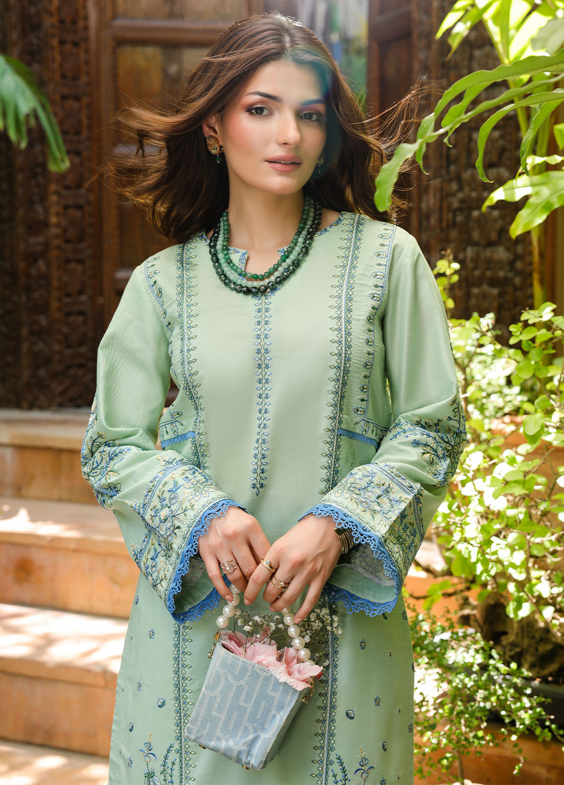 Sahane | Lovent Embroidered Pret 25 | ME23003 Zoe