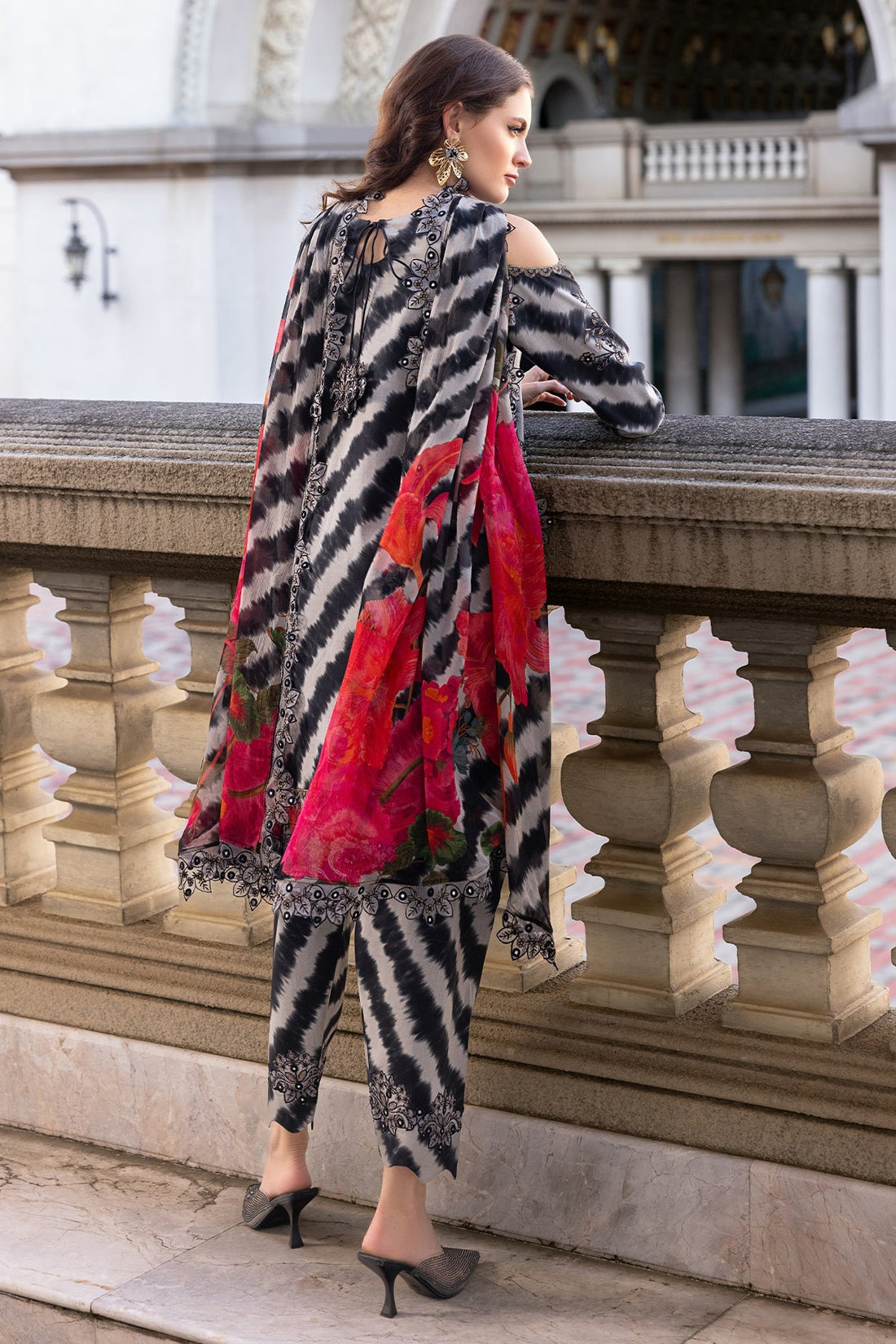 Charizma | Agaz e Nou 25 | AG5-01 - Official Charizma - Agha Fabrics UK