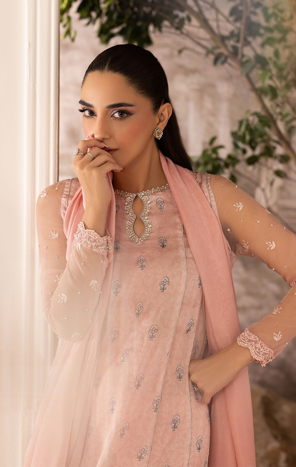 Maya | Eloura Silk Pret 25 | LUNARA