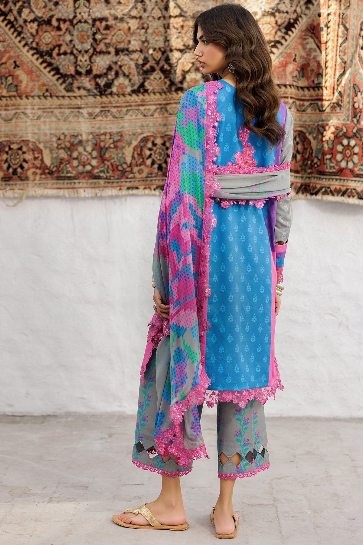 Charizma | Rangoli Lawn | CRO5-02