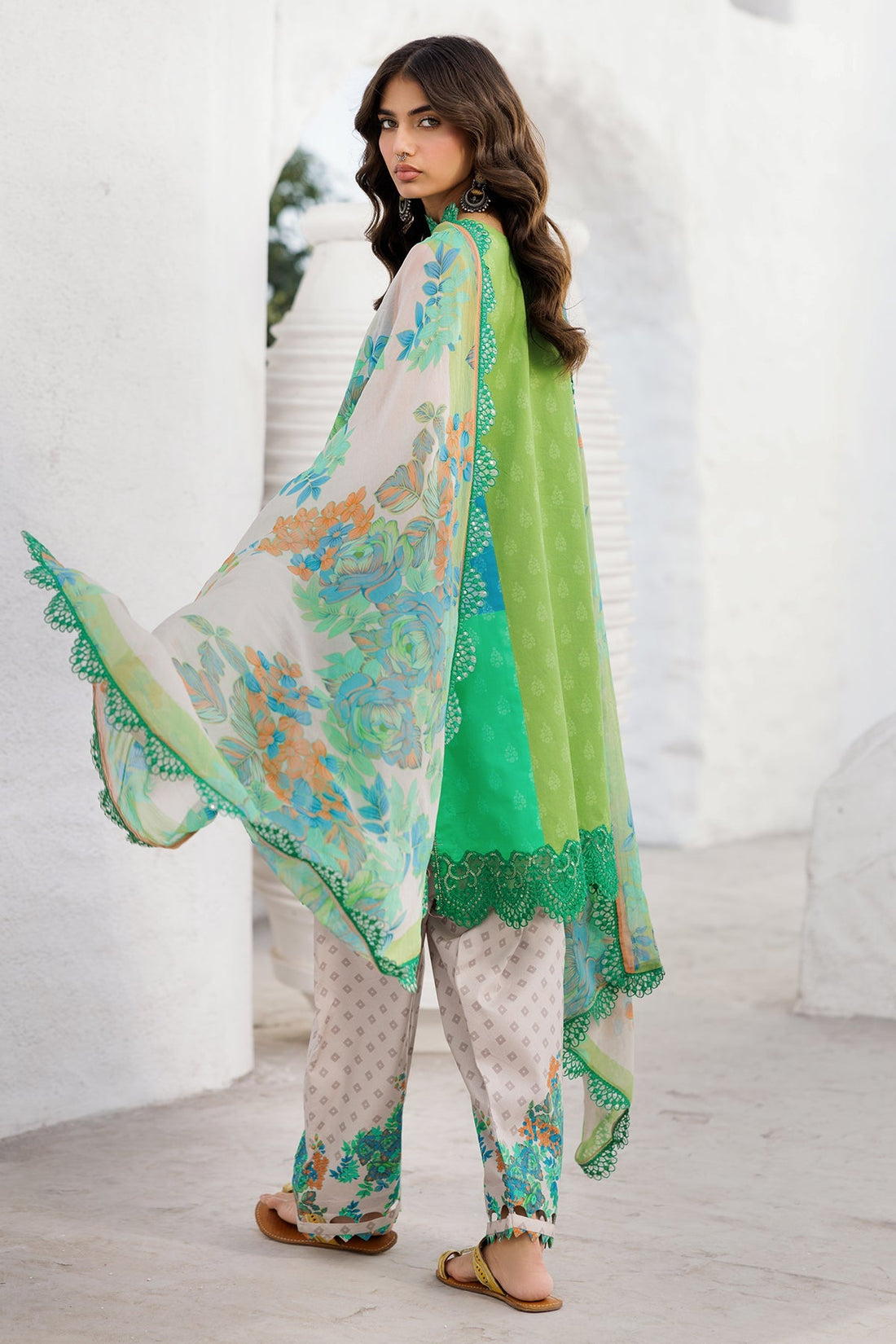 Charizma | Rangoli Lawn | CRO5-03
