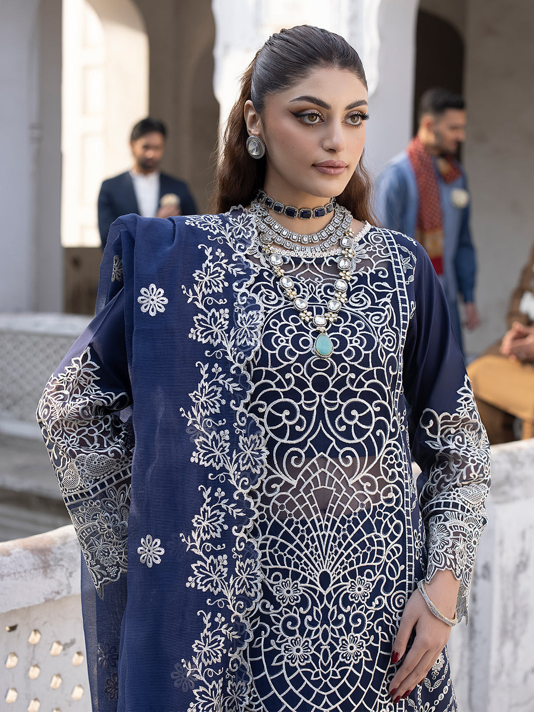 Mahnur | Mahrukh Luxury Lawn 24 | DUSK - Official Mahnur - Agha Fabrics UK