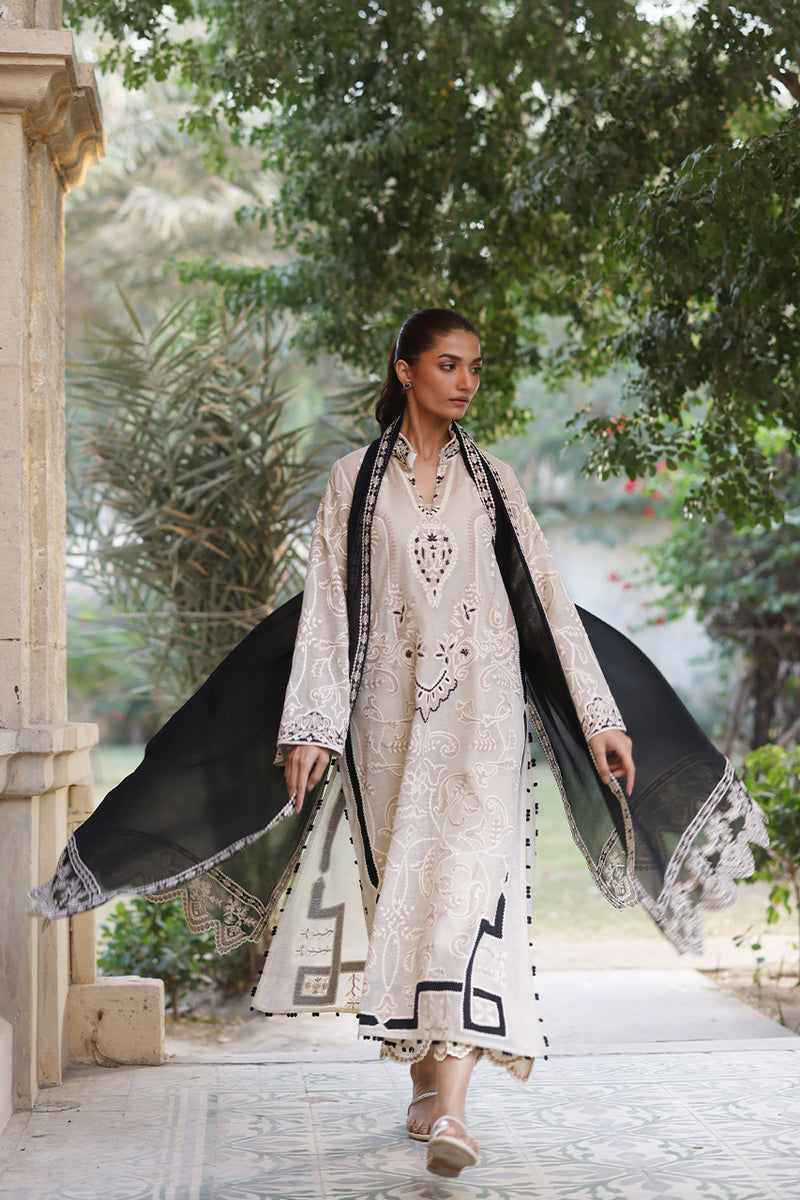 Sania Maskatiya | Mirra Luxury Pret 25 | Raisa