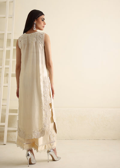 Umsha | Luxury Pret | IVORY LOVE