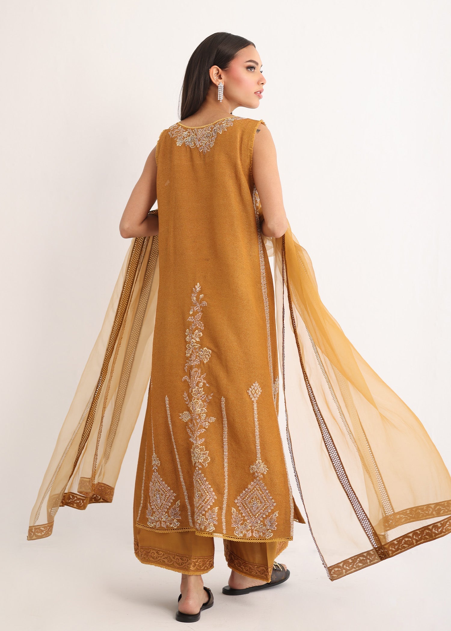 Umsha | Luxury Pret | MUSTARD CHARM