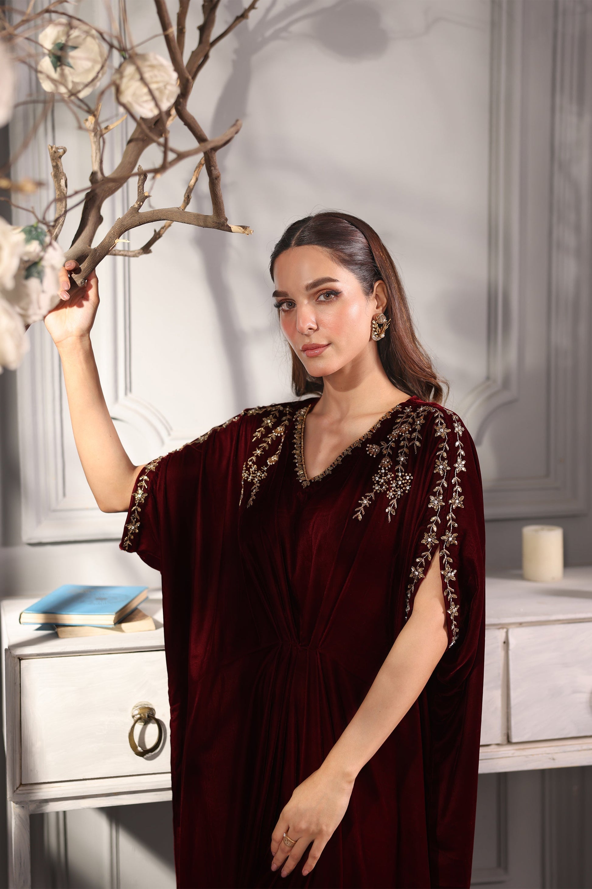 Hana | Mavi Velvets | Majestic Muse - Official Hana - Agha Fabrics UK