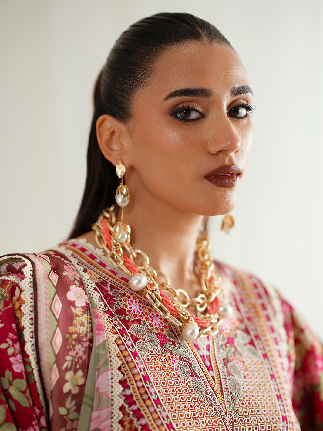 Bin Ilyas | Eres Bonita Viscose 25 | 1107-B - Official Bin Ilyas - Agha Fabrics UK