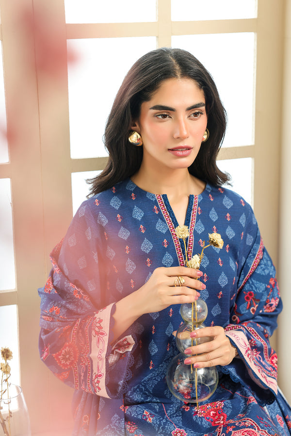 Sahar | winter 25 | Royal Midnight