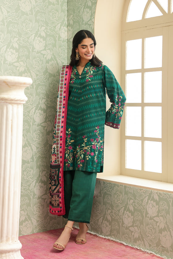 Sahar | winter 25 | Eternal Emerald