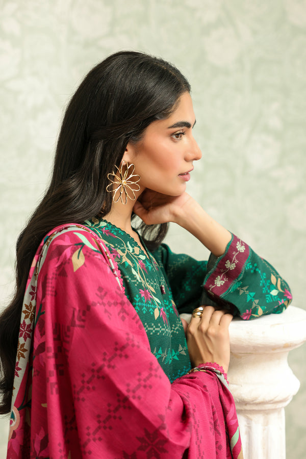 Sahar | winter 25 | Eternal Emerald