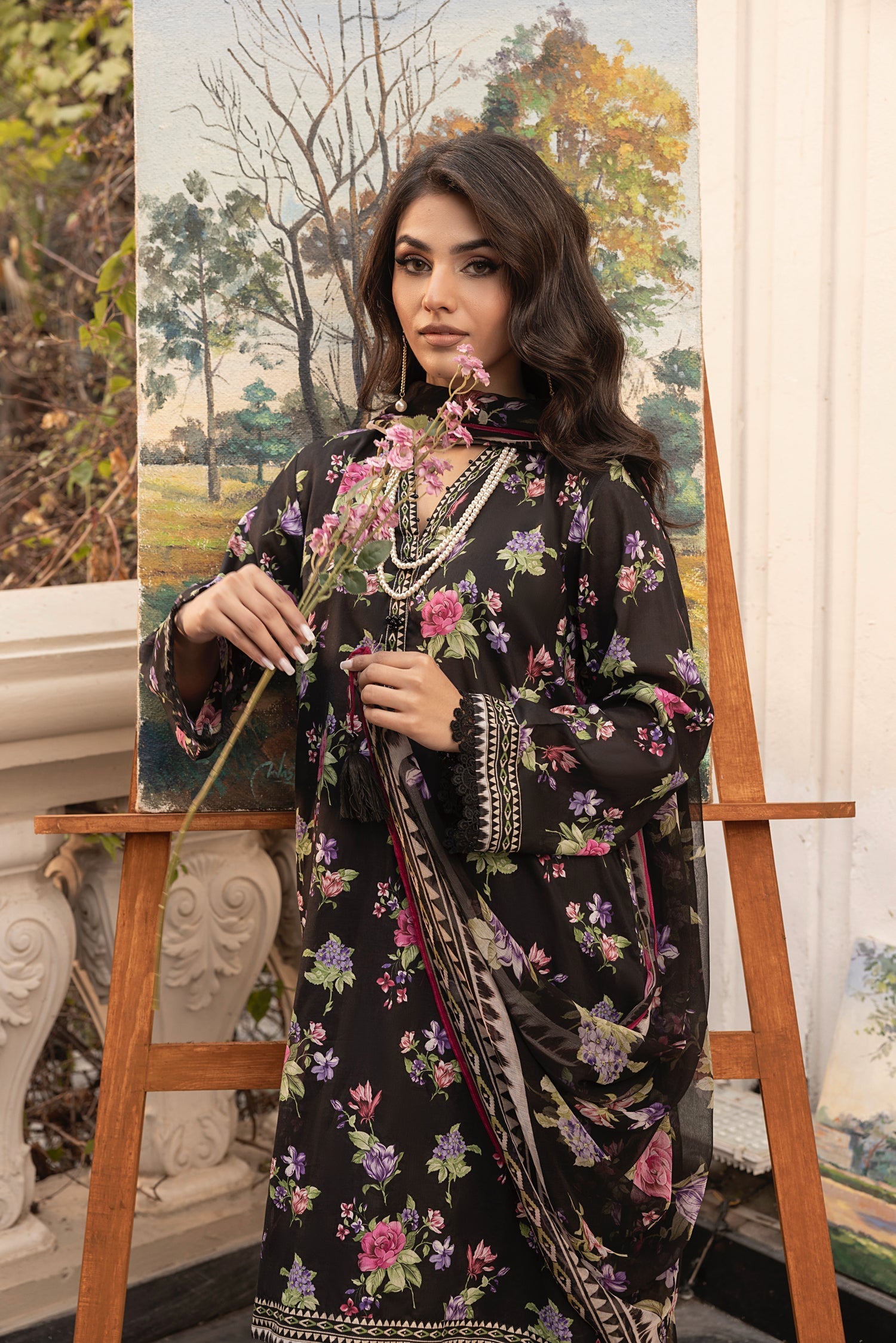 LSM | Embroidered and Printed Lawn | LG-MM-0305