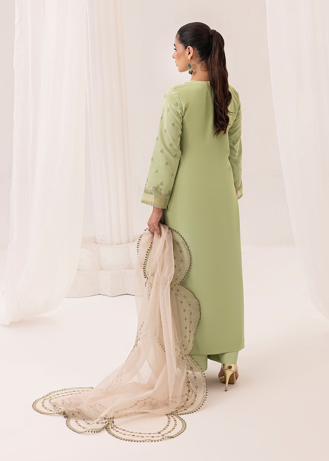 Jamnii | Silk Ivy | Serene