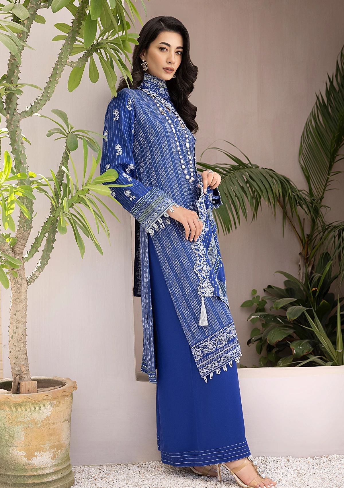 Winter Collection - Lakhany - Embroidered Unstitched - D#0101 - Official Lakhany - Agha Fabrics UK