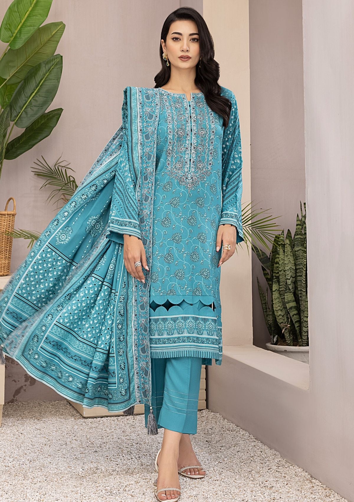 Winter Collection - Lakhany - Embroidered Unstitched - D#0039 - Official Lakhany - Agha Fabrics UK