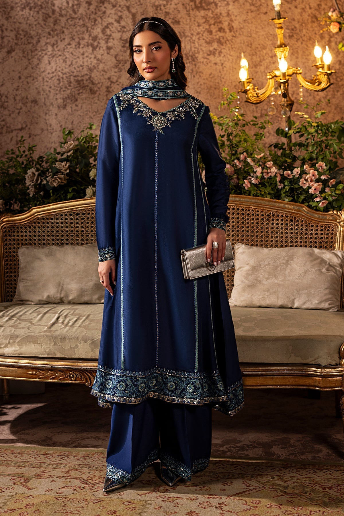 Mina Kashif | Loona Lawn 25 | Midnight