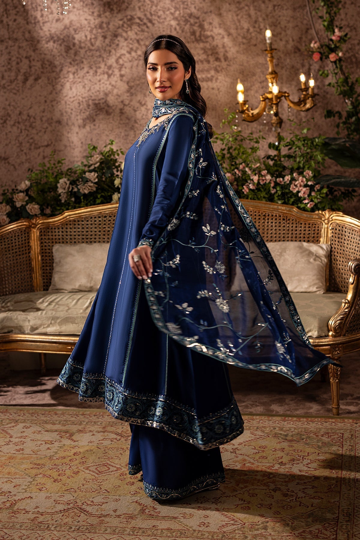 Mina Kashif | Loona Lawn 25 | Midnight