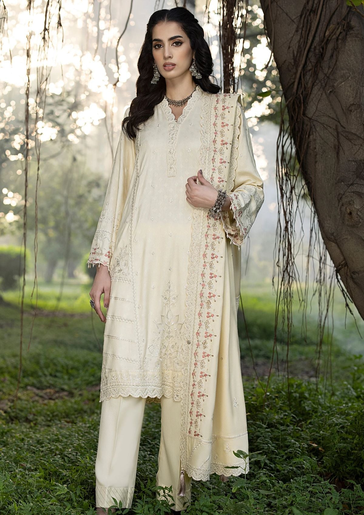 Winter Collection - Lakhany - Emb Winter Shawl - D#0046 - Official Lakhany - Agha Fabrics UK