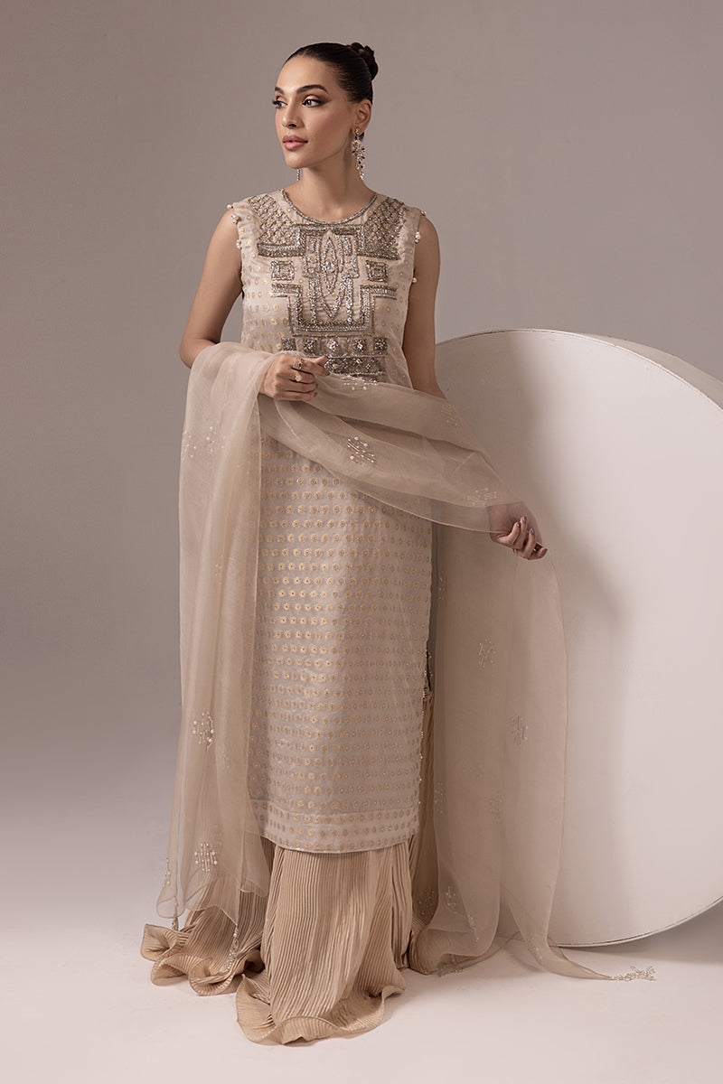 Malook | Mahrosh Luxury Formals | ANEESA