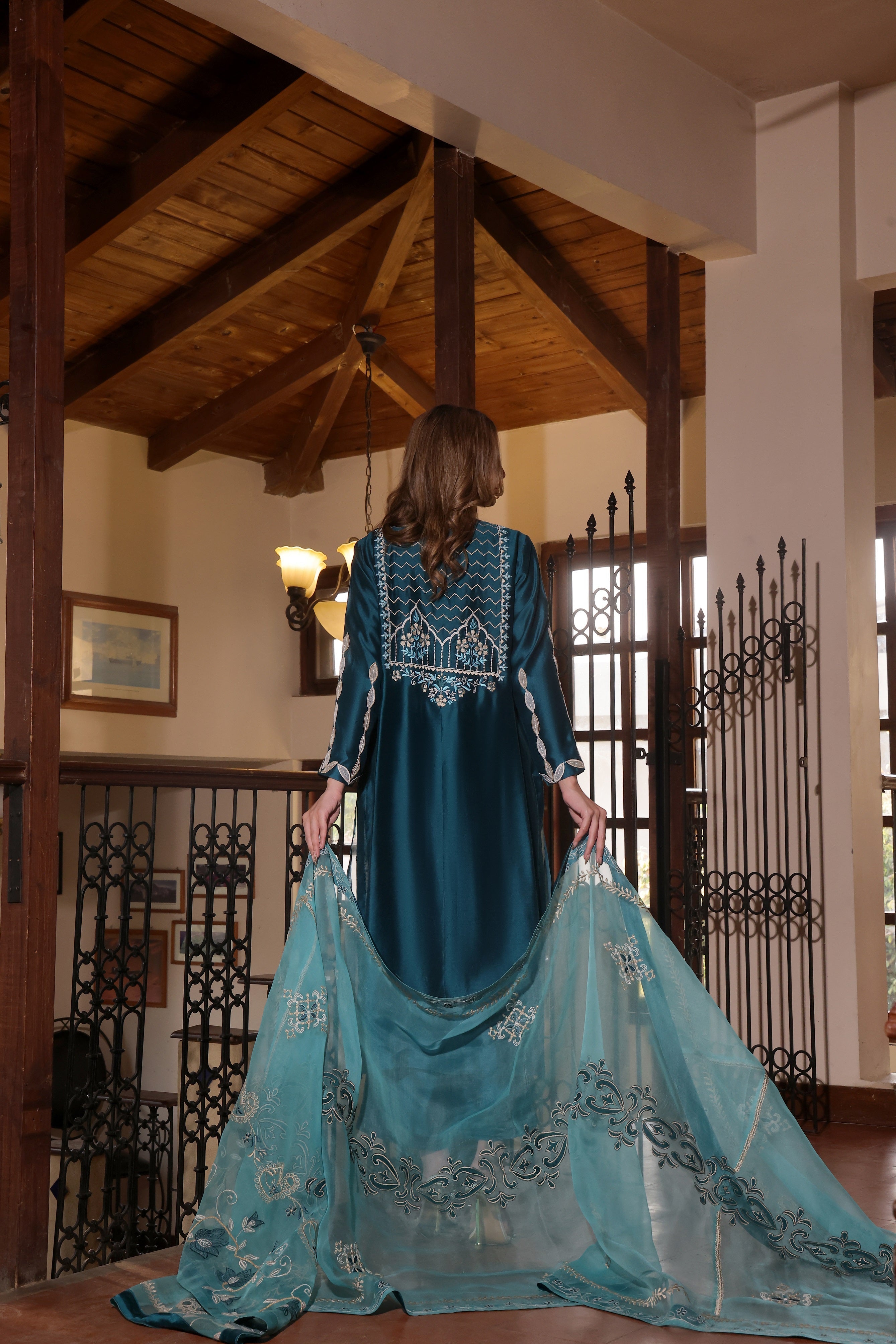 Mona Imran | Ezel Eid 25 | Jahanbano