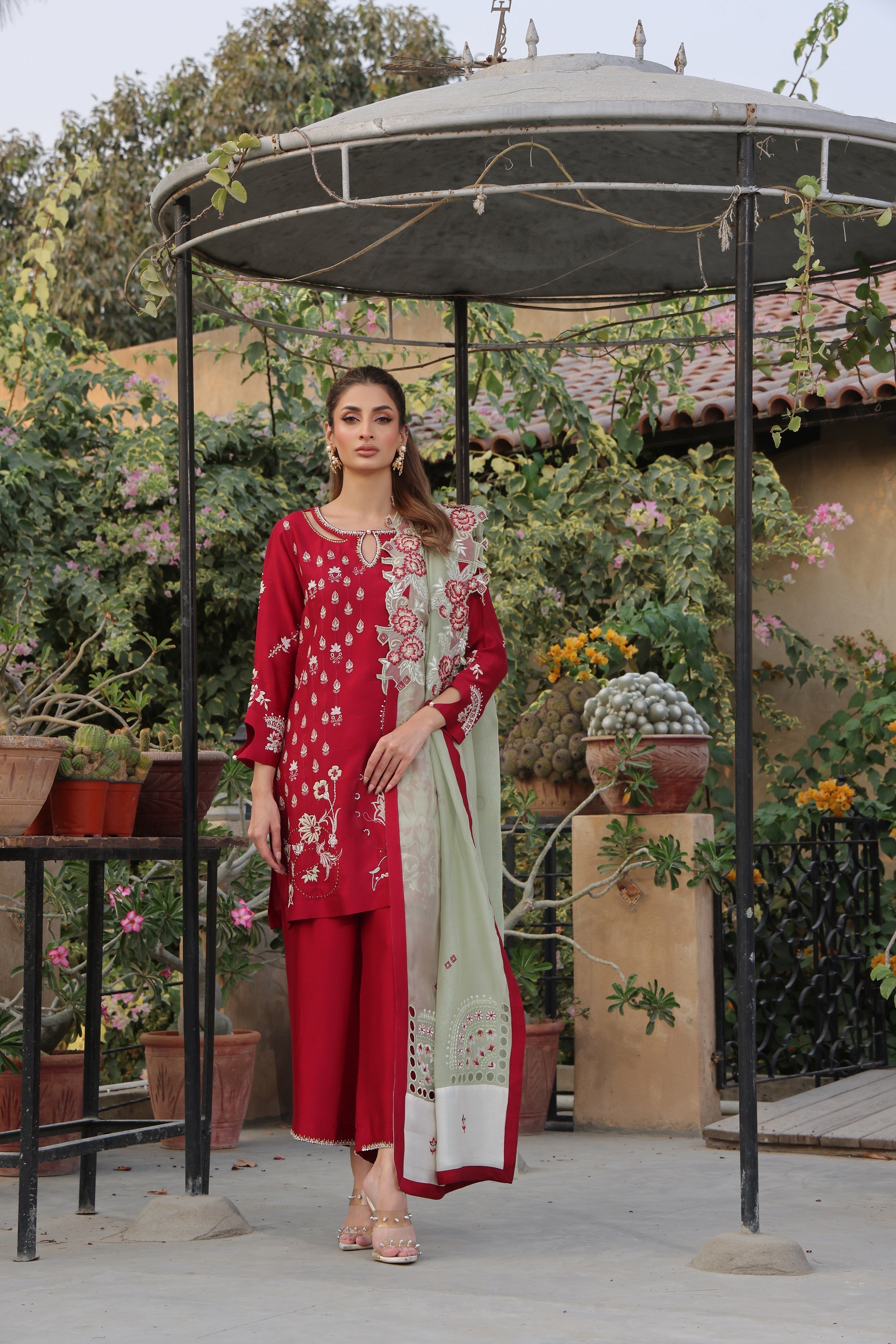 Mona Imran | Ezel Eid 25 | Claude