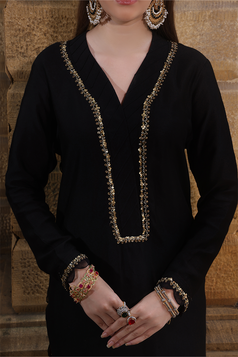 Mona Imran | Dilzaib Formals | Janan