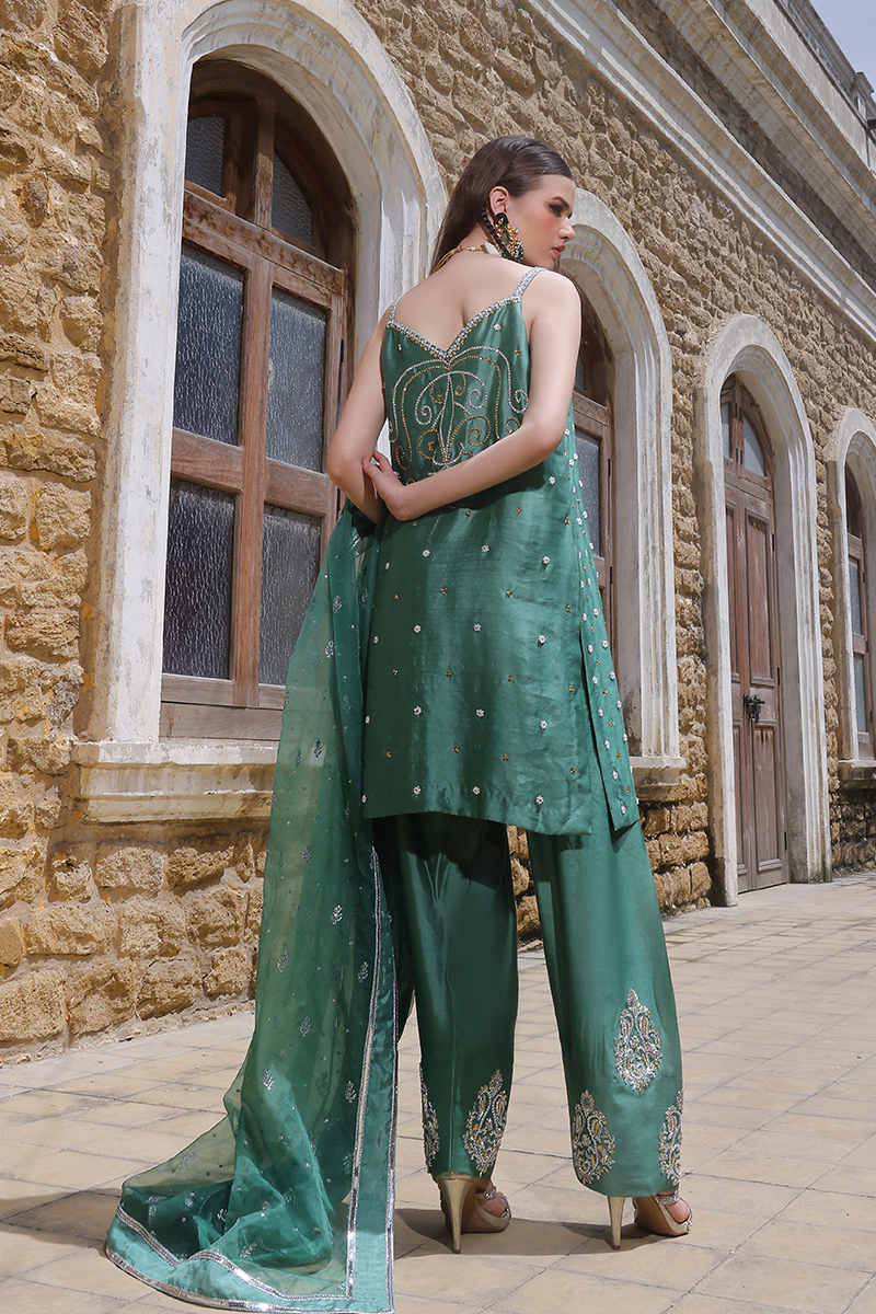 Mona Imran | Dilzaib Formals | Romesa