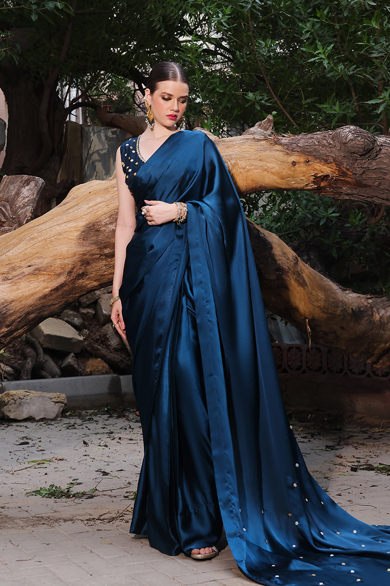 Mona Imran | Dilzaib Formals | Kashmala