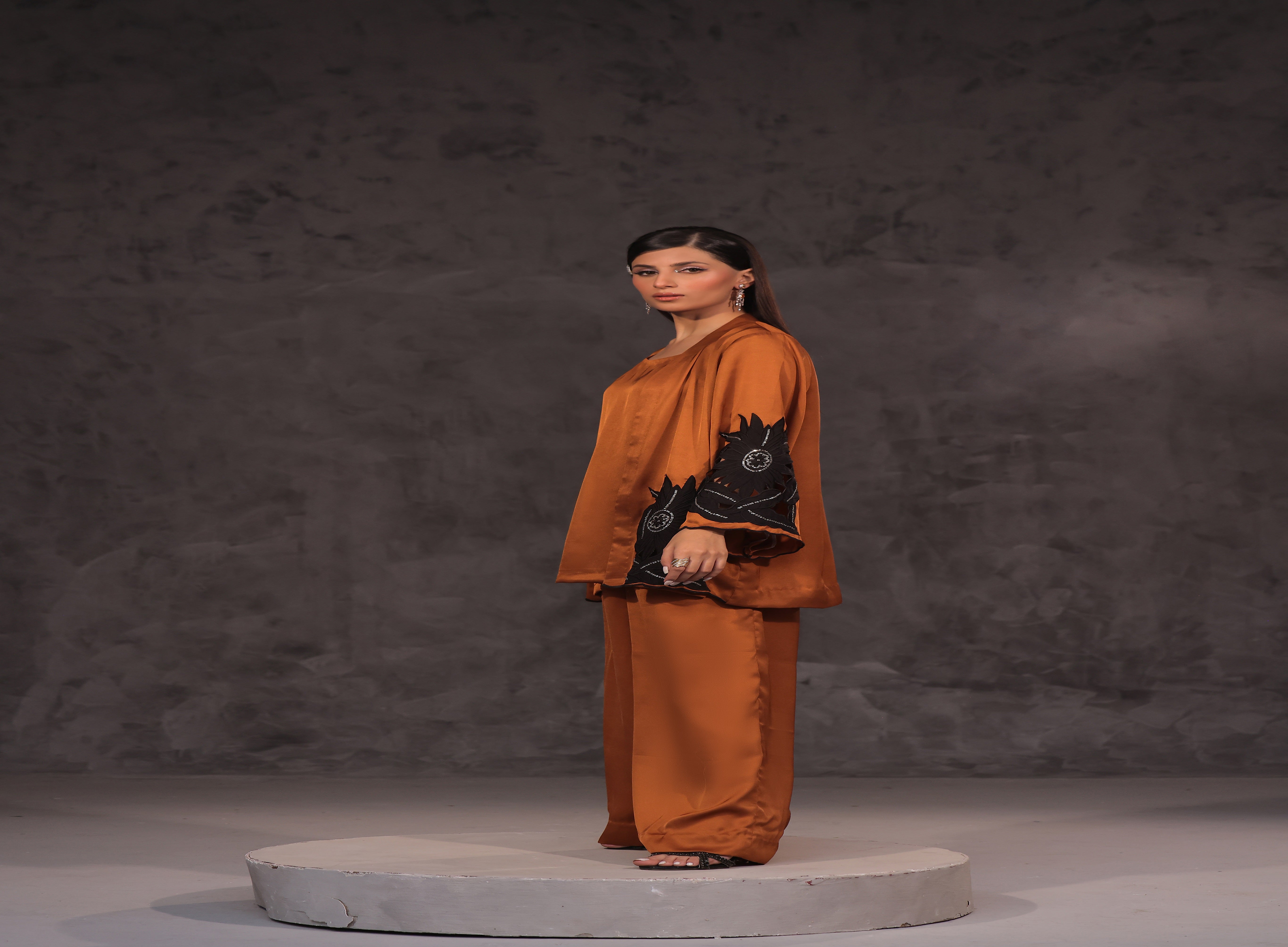 Mona Imran | Ezel Eid 25 | Meena