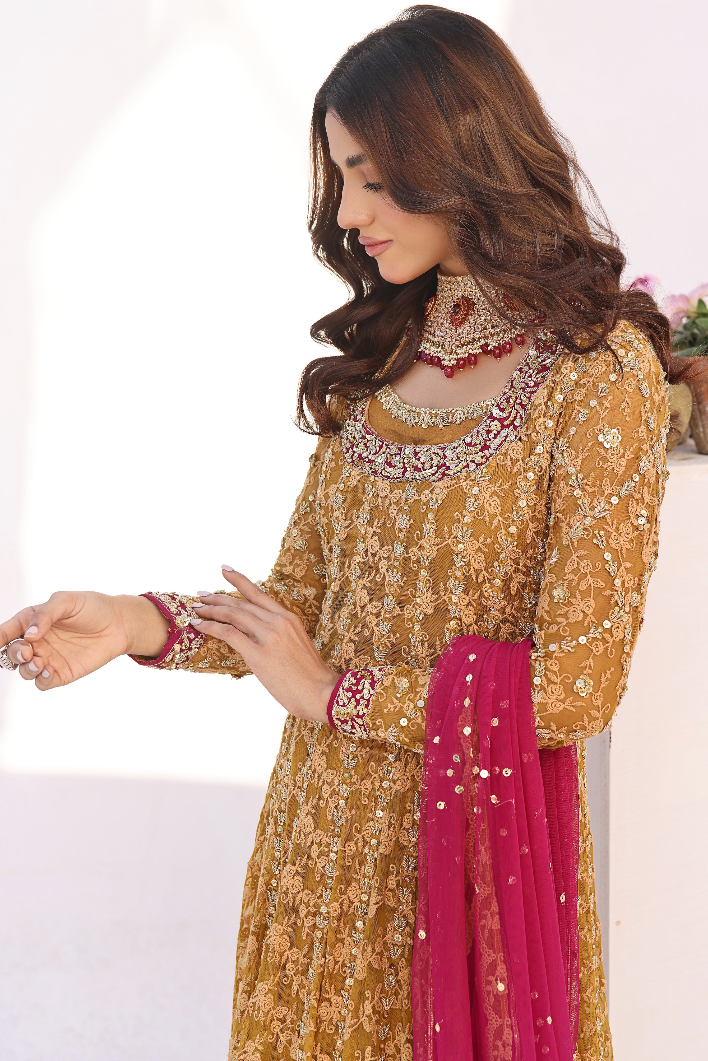 Mona Imran | Inara Wedding Formals | SUNEHRI