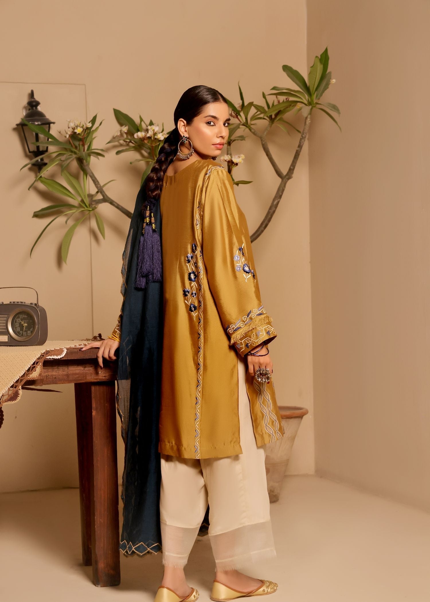 Mona Imran | Saiba Wedding Formal | DIYA