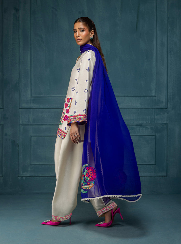 Zainab Chottani | Luxe Edit 25 | Minal - Official Zainab Chottani - Agha Fabrics UK