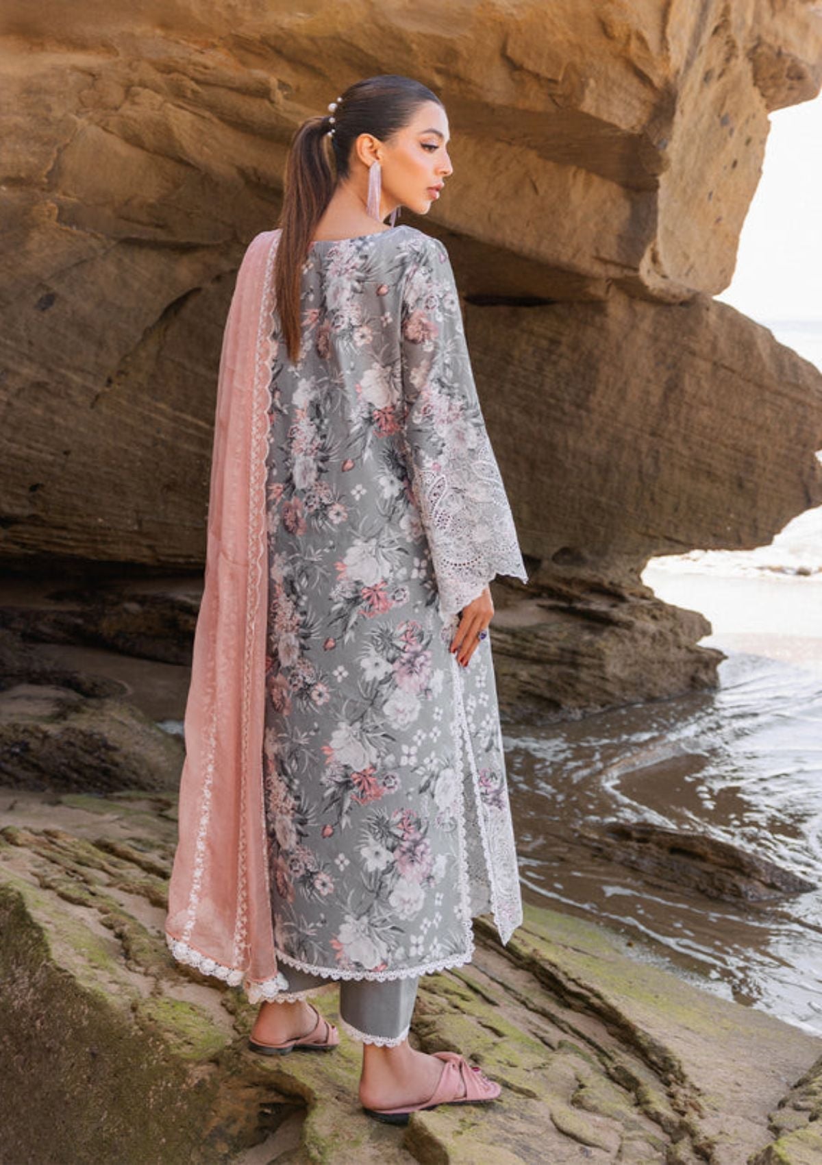 Lawn Collection - Zainab Chottani - Chikankari 24 - ZCC#10A - Lana
