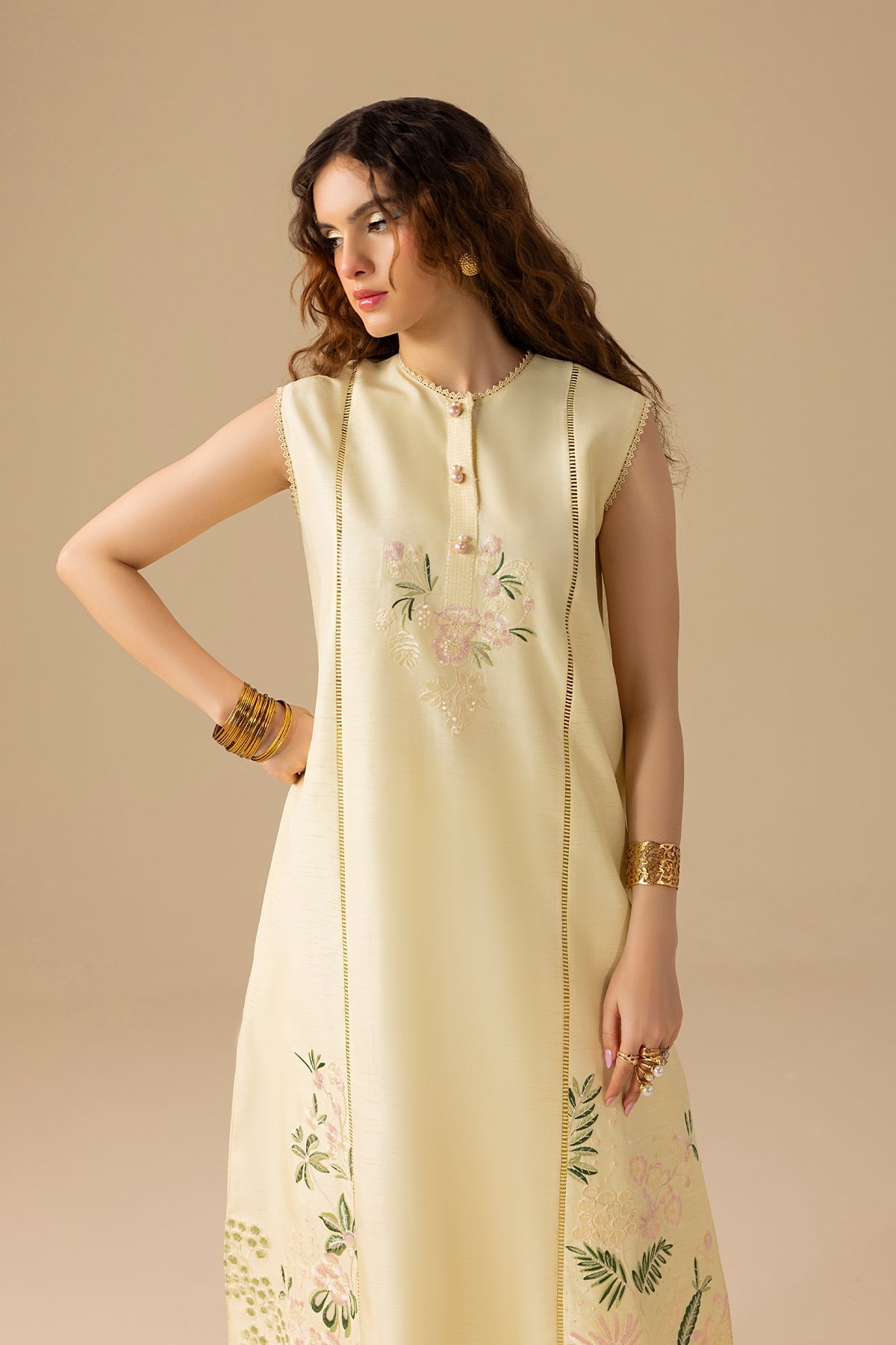 Erum Khan | Lillia Summer Edit | Butter Daze