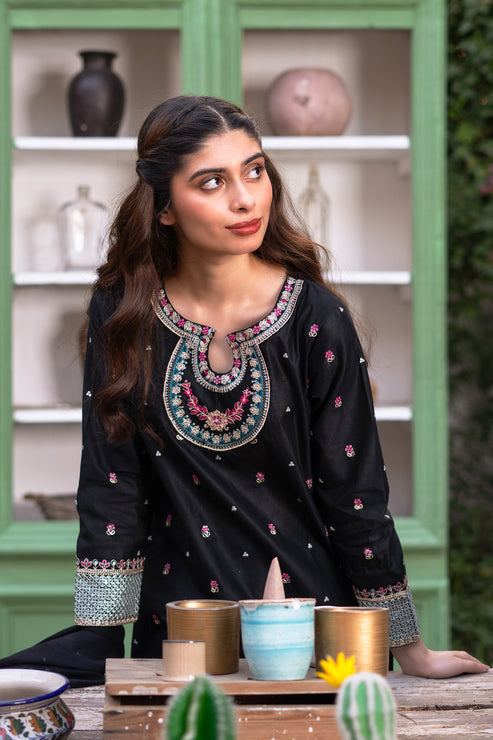 Kross Kulture | Luxury Baharaneh | Sumara (Black) KLX-00919