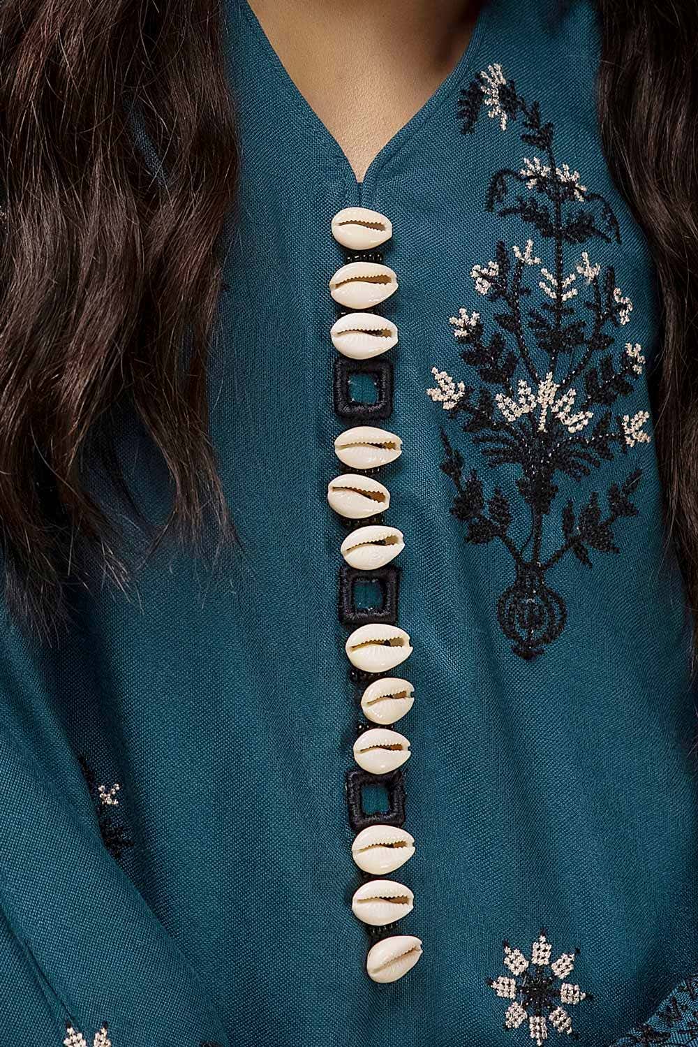 Gul Ahmed | Winter Collection 24 | Pashmina Dupatta AP-42033 - Official Gul Ahmed - Agha Fabrics UK