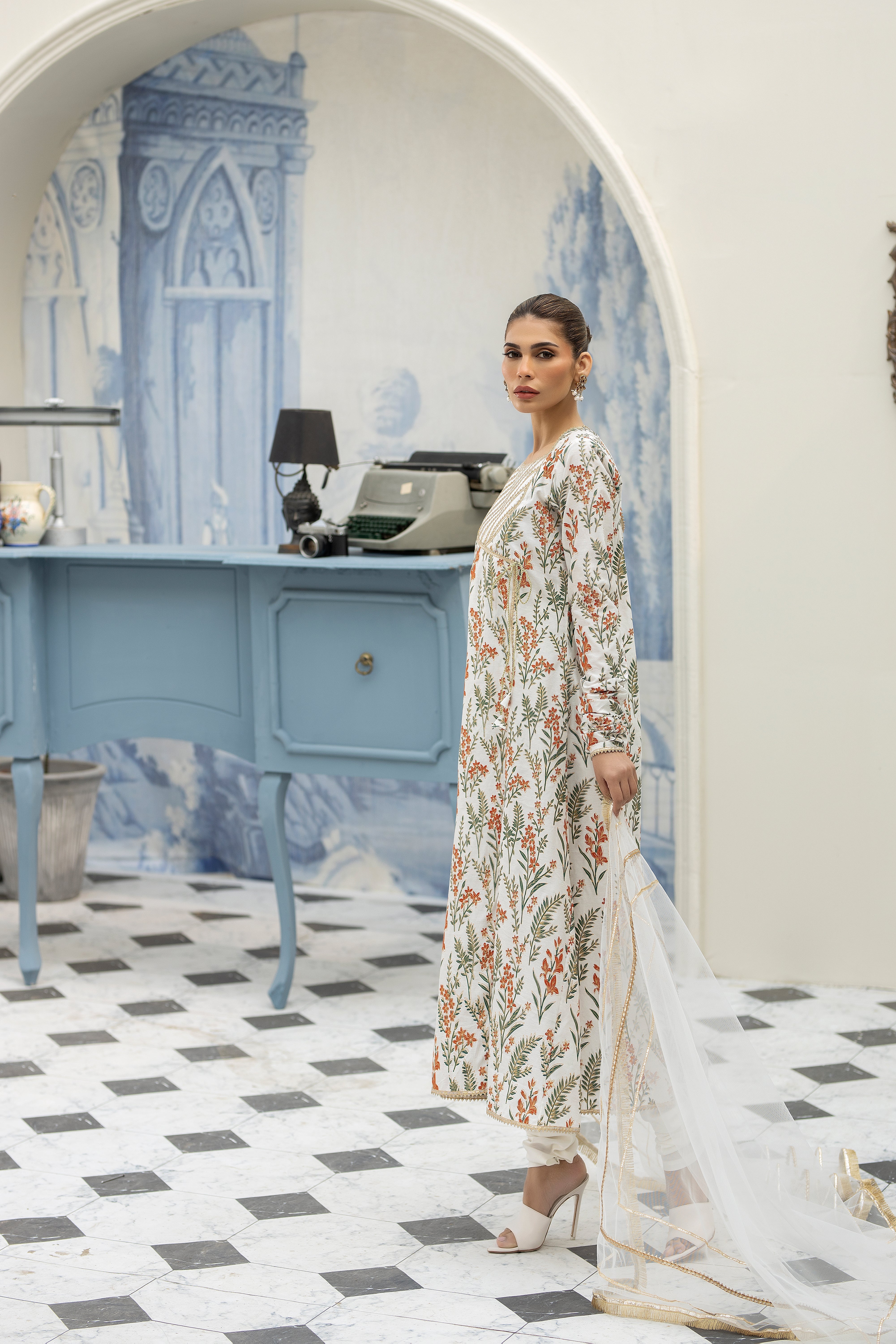 Purple haze Pret Studio | Noubahar Luxury Formals | Floral Anrakha