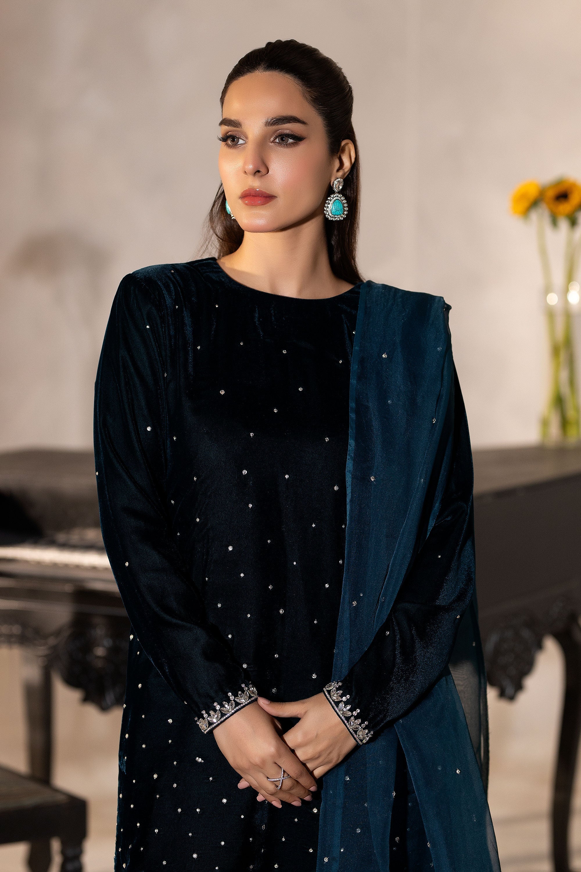 Hana | Mavi Velvets | Sable Mystique - Official Hana - Agha Fabrics UK