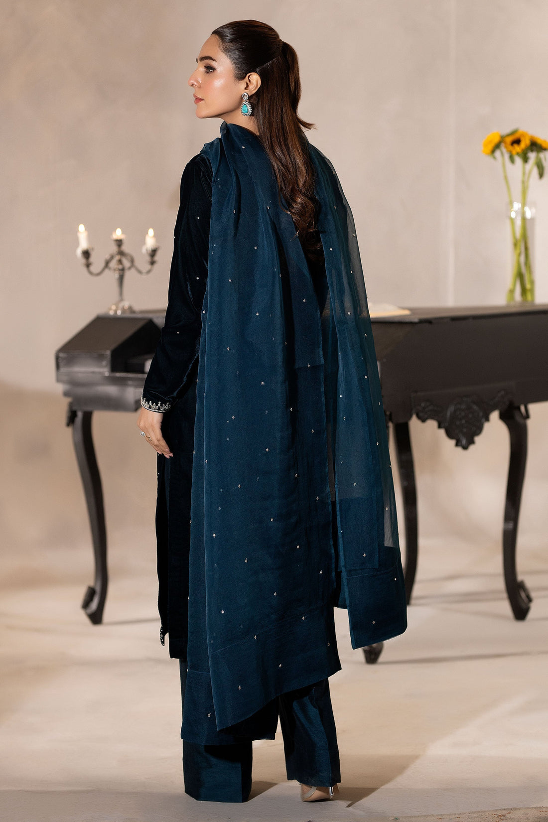 Hana | Mavi Velvets | Sable Mystique - Official Hana - Agha Fabrics UK