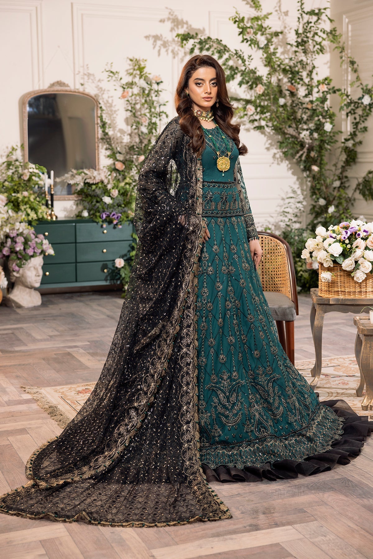 House of Nawab | Azalea Luxury Formals | DAAVRI - Official House of Nawab - Agha Fabrics UK